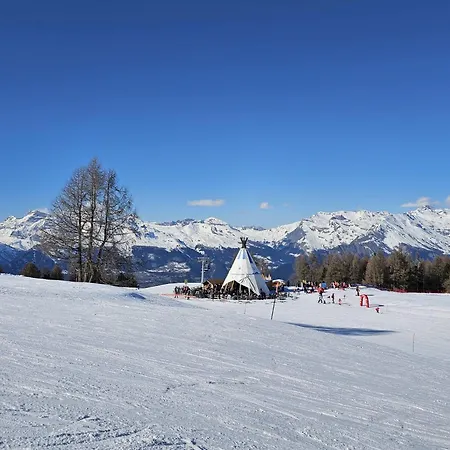 Veysonnaz, Valais, Ski, Mountain Biking, Raquettes, Balades