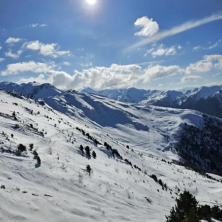 Veysonnaz, Valais, Ski, Mountain Biking, Raquettes, Balades